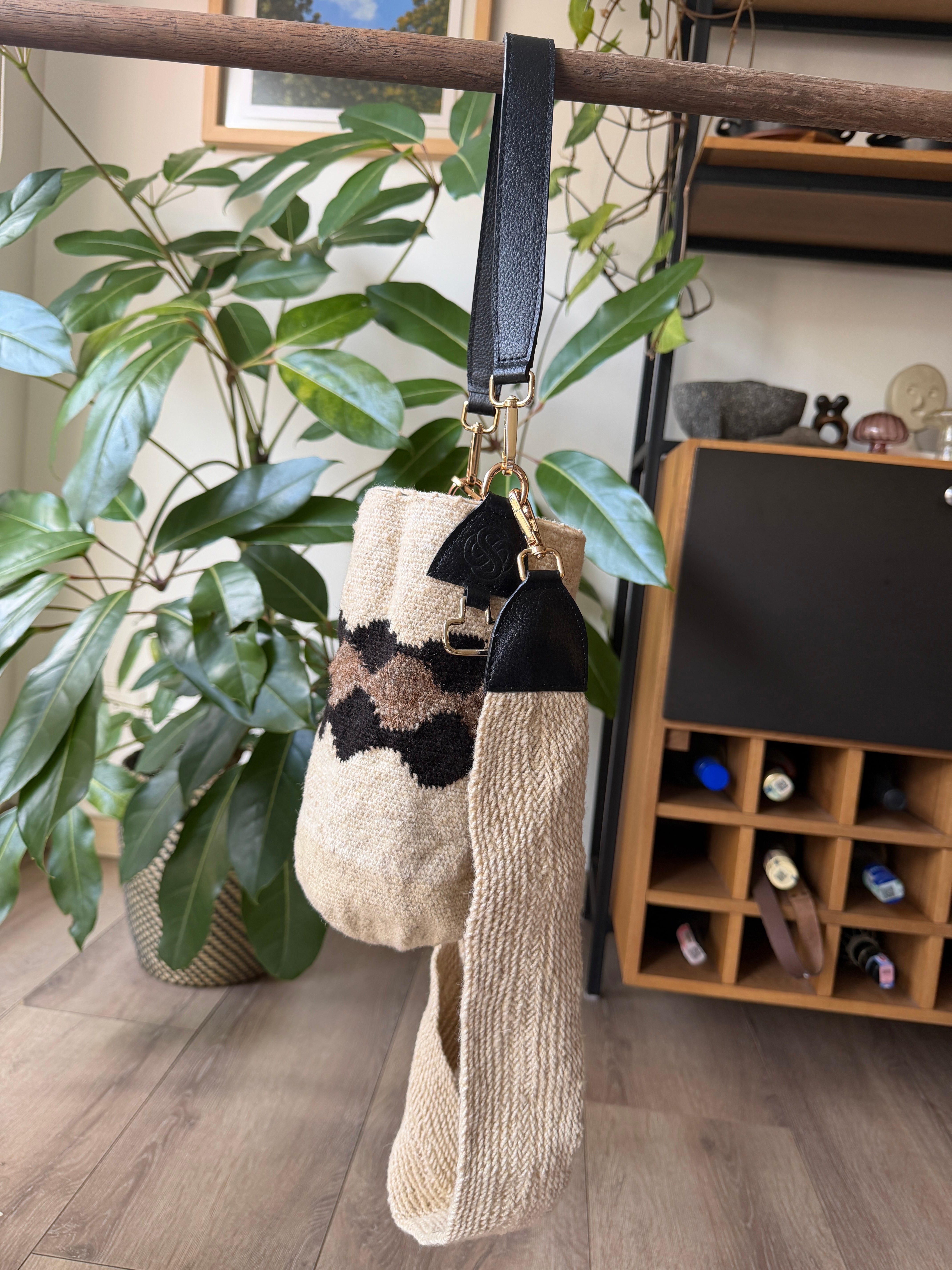Mochila Arhuaca - Cuero Negro