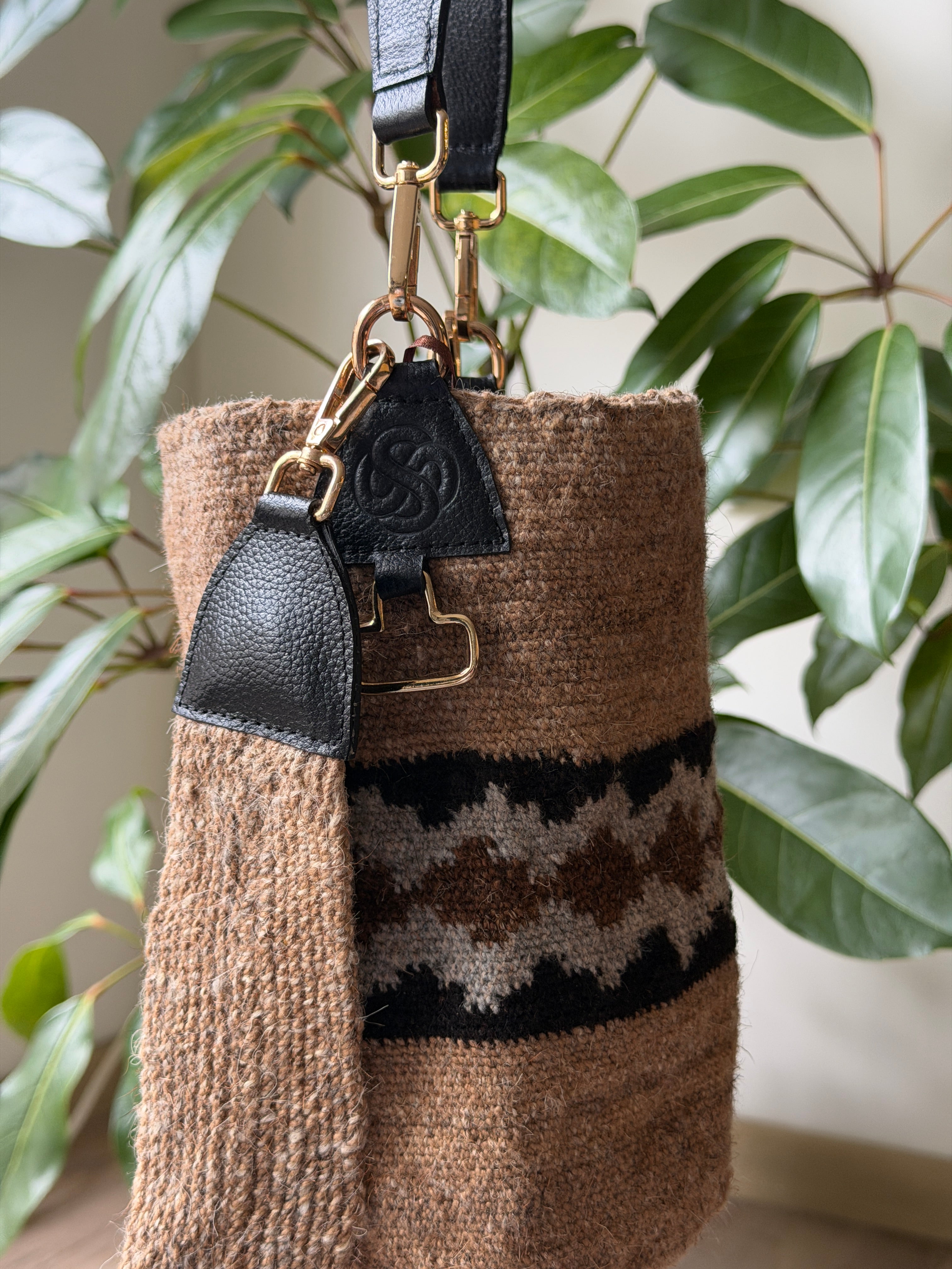 Mochila Arhuaca - Cuero Negro Rombo